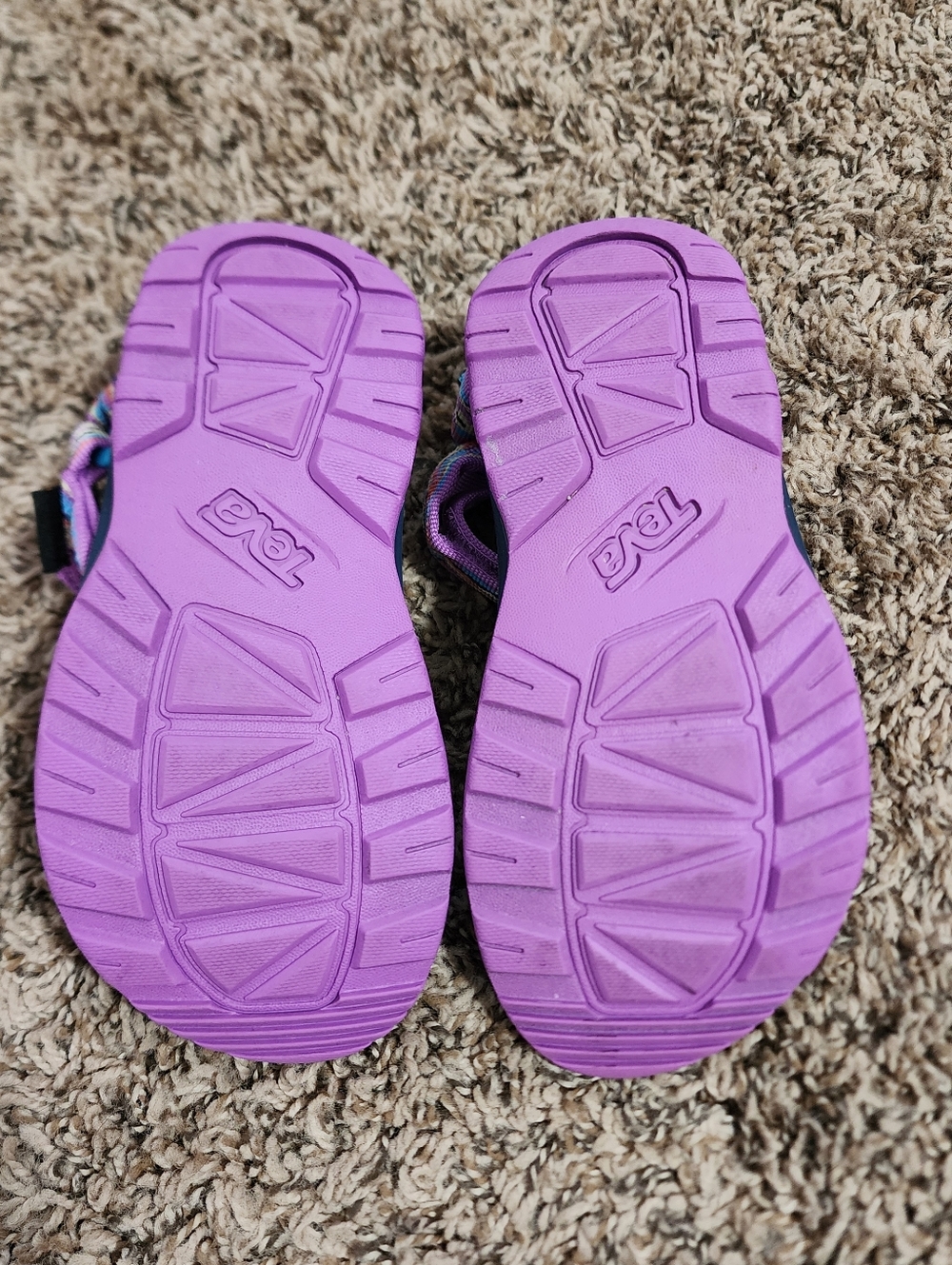 Girl Teva Hurricane Sandals Blue Purple Size 13 Walking Shoe - Picture 5 of 9